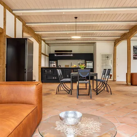 Suedterrasse Mit Loftcharm Appartement *