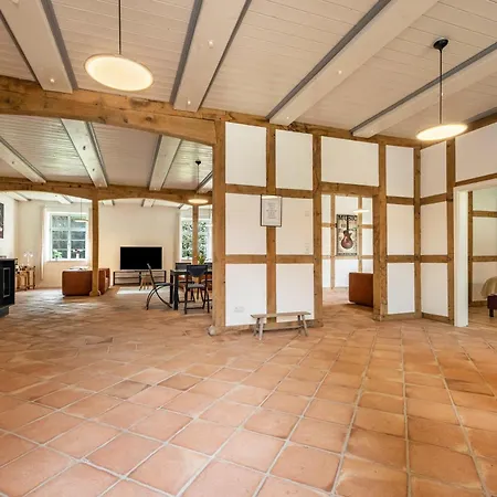 Suedterrasse Mit Loftcharm